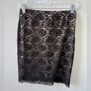 Banana Republic Black lace over cream colored Pencil Skirt 2P Goth Dark‎ Party